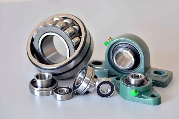 Подшипниковый узел бугель корпусный подшипник держатель на лапах