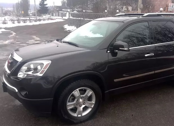 Продам надёжный семейный автомобиль GMC-ACADIA 2008 года выпуска