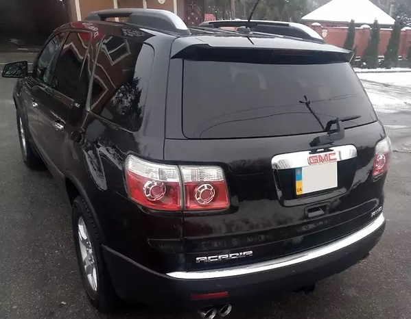 Продам надёжный семейный автомобиль GMC-ACADIA 2008 года выпуска 3