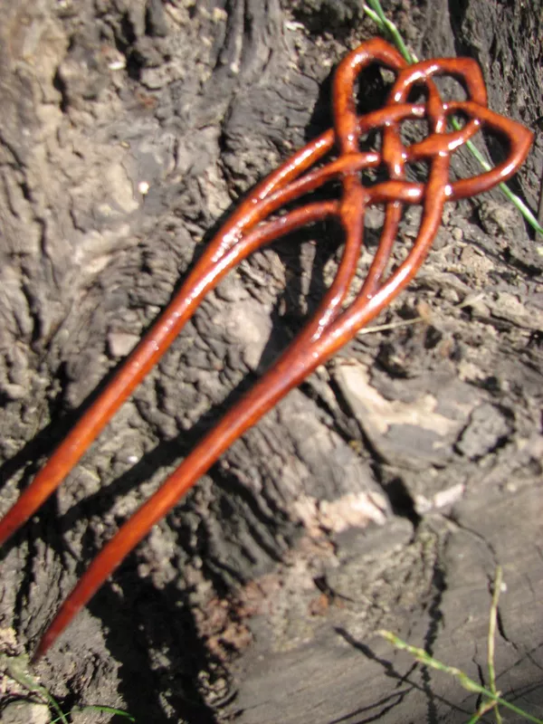 Заколка деревянная 