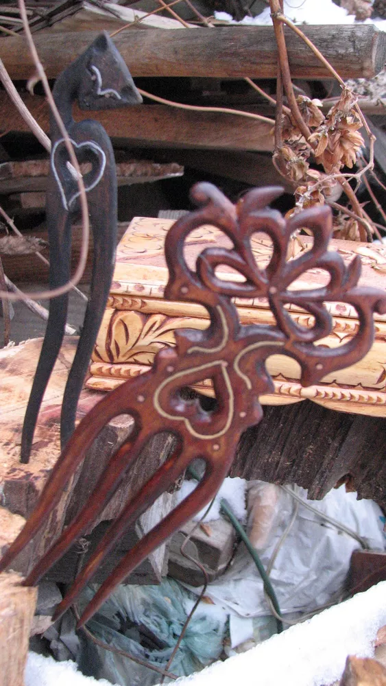 Заколка деревянная