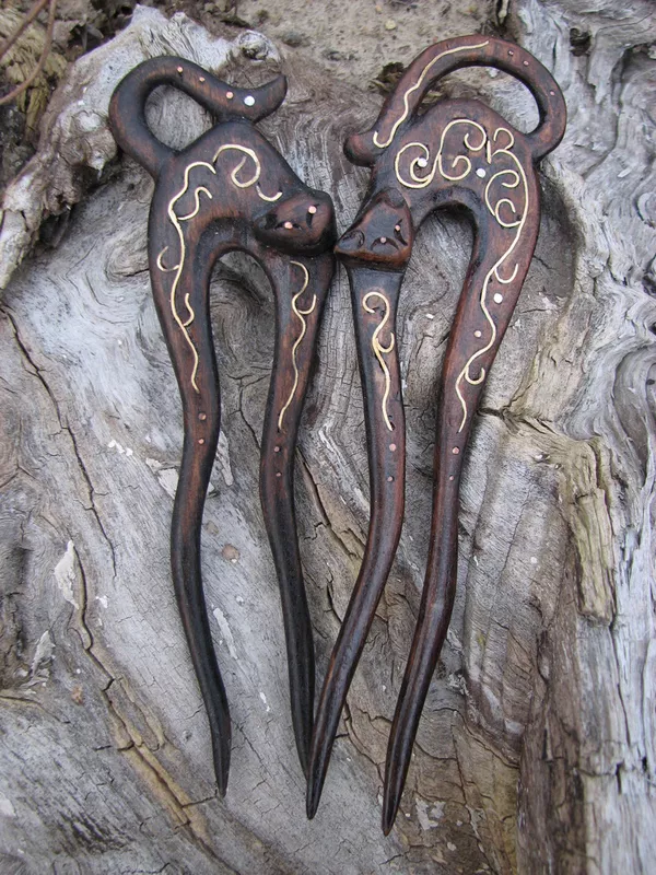 Заколка деревянная