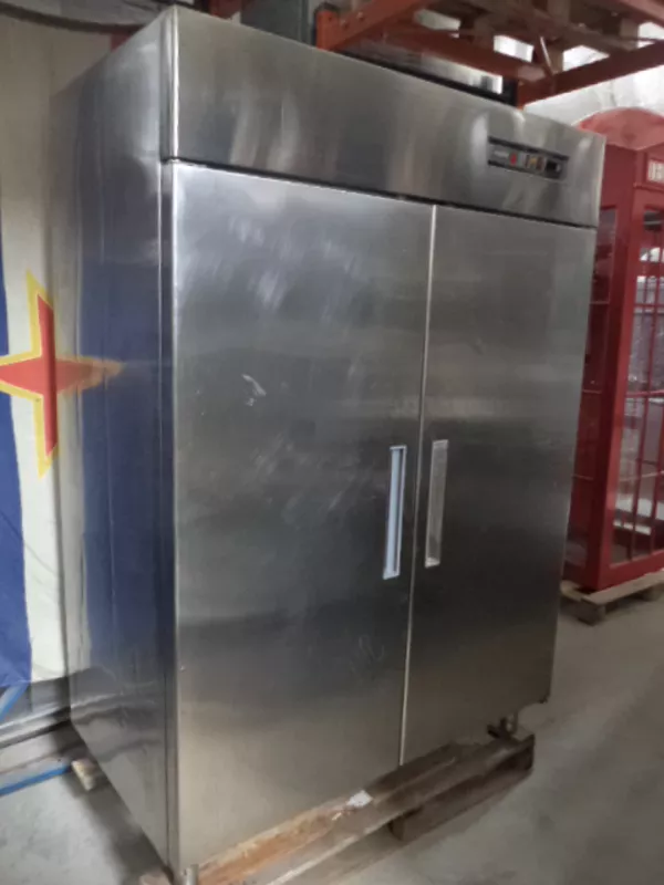 Холодильный шкаф 1400 л. Бу 3