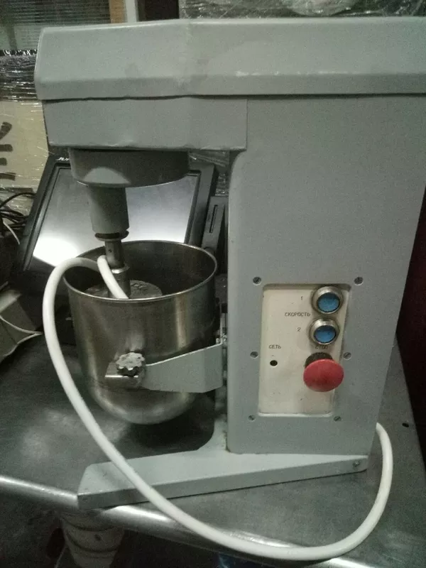 Тесомес 20л,  120  б у 3