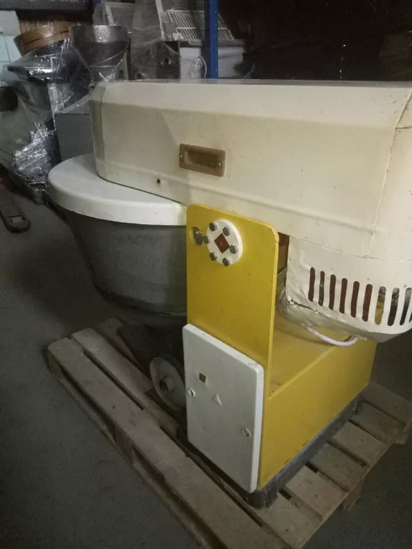 Тесомес 20л,  120  б у 6