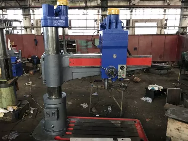 Продам станок радиально-сверлильный,  модель 2А554  2