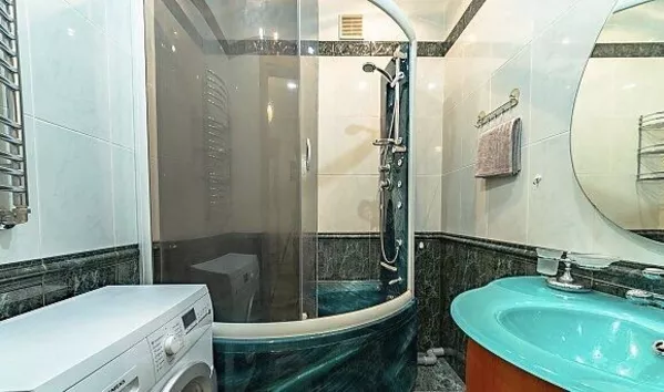 Продажа квартиры в сталинке с ремонтом по ул Марьяненко 7 8