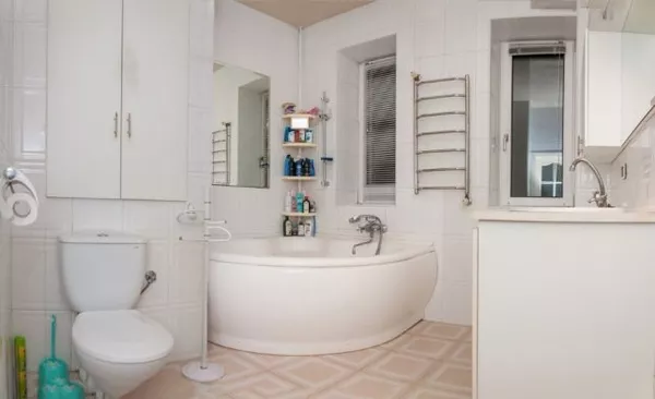 Продажа квартиры по ул Шелковичная 7 3