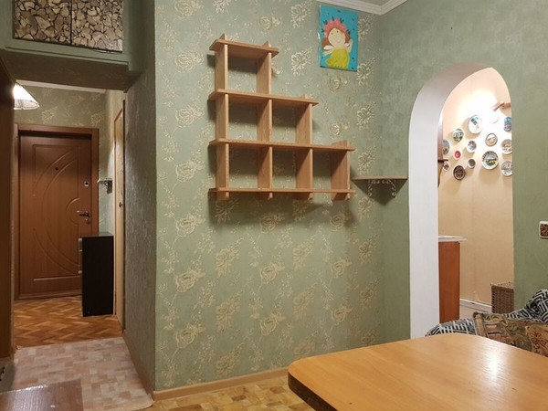 Продажа квартиры с ремонтом по ул Лукьяновская 9 8