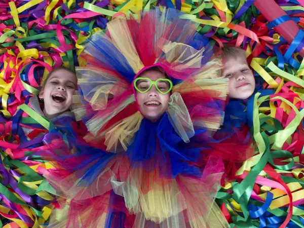 Организация и проведение детских праздников  8