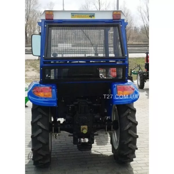 Мини-трактор Dongfeng-244C с кабиной,  сделанной в Украине  2
