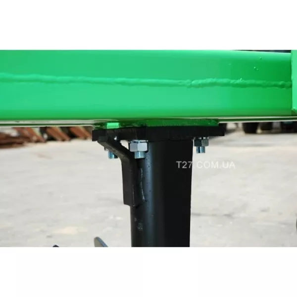 Плуг трехкорпусный 3х30, стойка 60-70 (Польша) 3