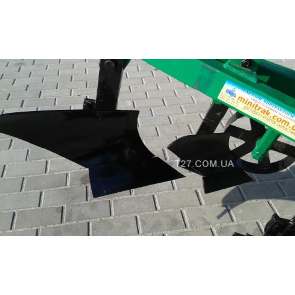 Плуг двухкорпусный 2х25 с предплужниками (Украина) 2