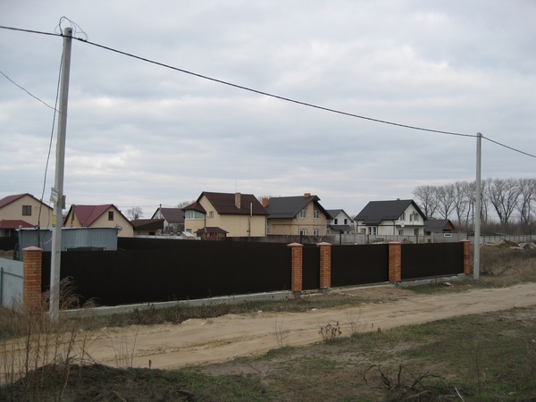 Борисполь,  18км от Киева,  земельные участки в жилом массиве  