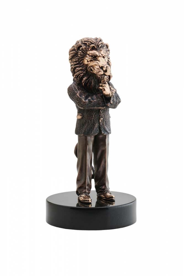 Бронзовая статуэтка для шефа