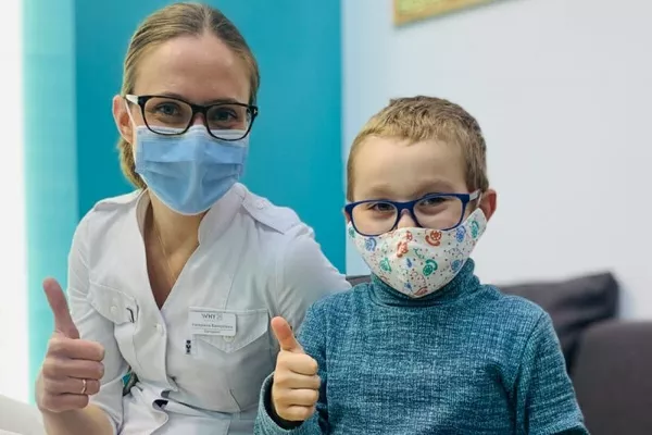 Стоматологические услуги от «Вайдер» на Ахматовой,  Киев 4
