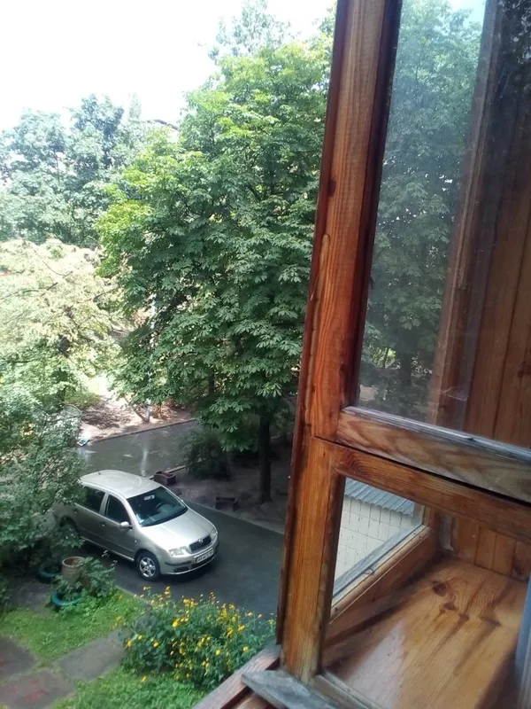 Сдам 3-комнатную квартиру в Киеве. Метро Левобережная.Посуточно  5