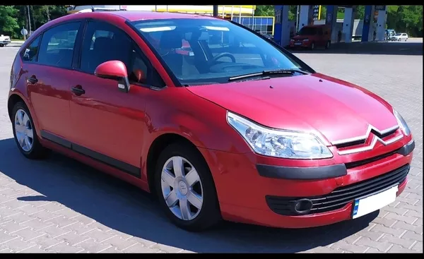 Аренда авто с выкупом Ситроен С 4 Киев без залога