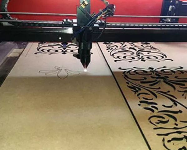 Фрезерная и лазерная порезка,  создание декораций,  фигур,  производство  2