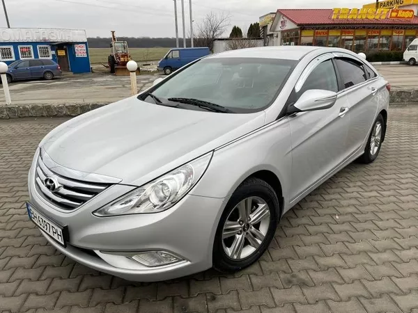 Сдам в аренду автомобиль Hyundai Sonata. Киев. 3