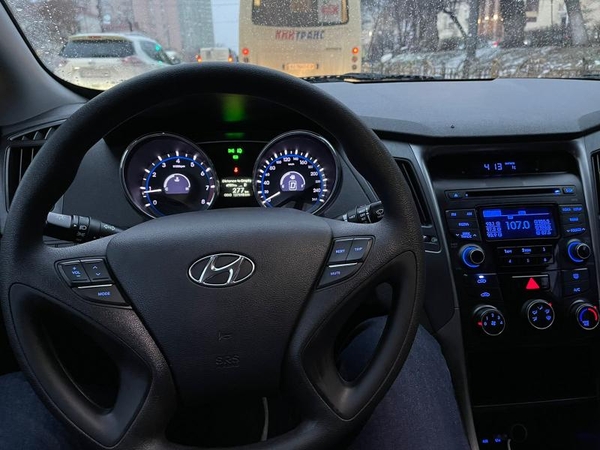 Сдам в аренду автомобиль Hyundai Sonata. Киев. 5