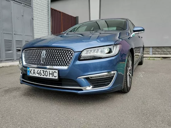 Продам идеальный Lincoln MKZ 2019