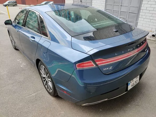 Продам идеальный Lincoln MKZ 2019 5