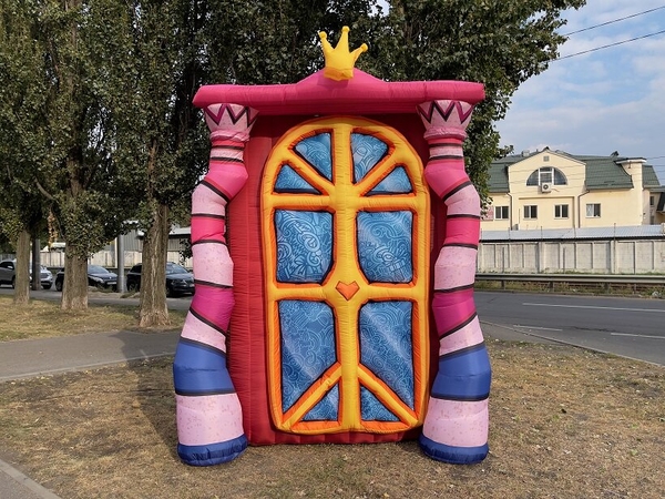 Коробка золотая сценическая декорация 4