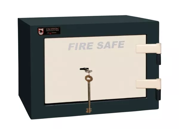 Высококачественный сейф Griffon FS.30.K с доставкой