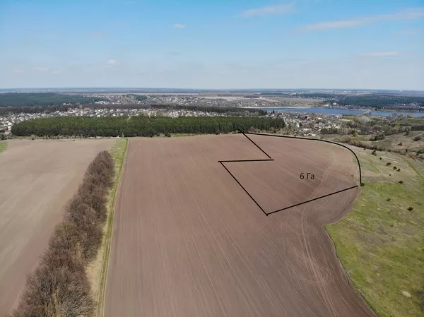 На відстані до 1 км від знаменитого села Хлепча - Ліс, Річка, 6.18 Га 4