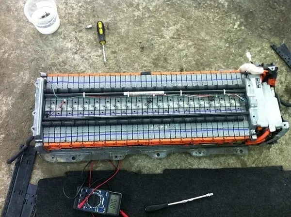 Відновлення ємності гібридних акумуляторів автомобілів Тойота. 3