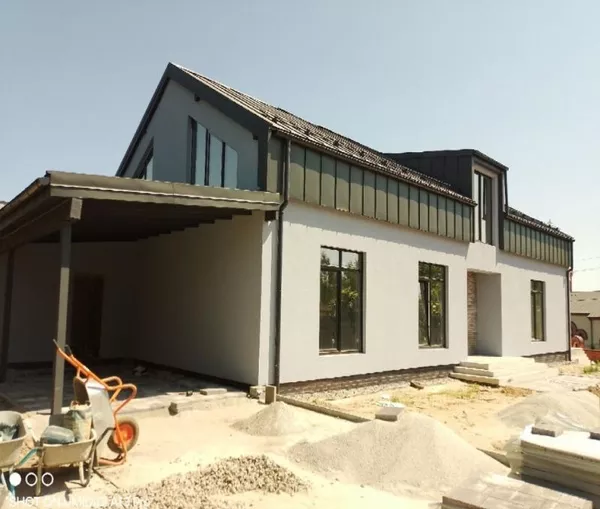 Продаж барнхаусу з мансардою в с. Іванковичі, 239м2 приємна ціна 3