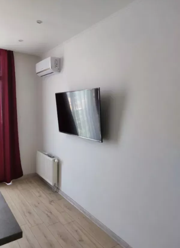 Продаю 1 комнатную квартиру в ЖК Яскравый 2