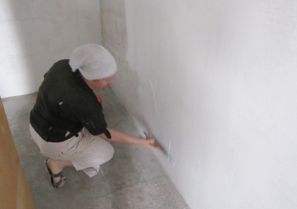 Ручна штукатурка Шпаклівка