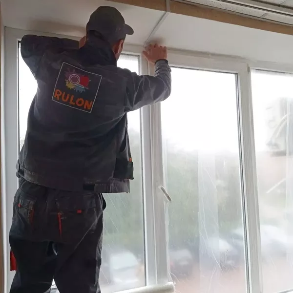 Плівка самоклеюча захисна напівпрозора (універсальна) RULON 3