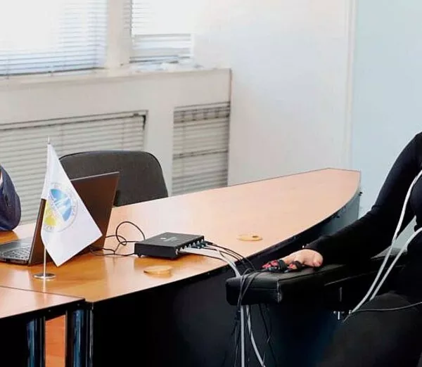 Узнать правду от подростка - протестировать на полиграфе