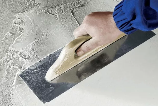 Шпаклевка стен потолка