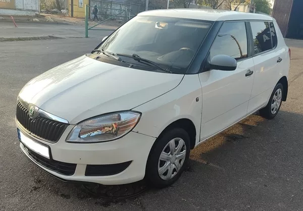 Аренда авто с правом выкупа Шкода Фабия Киев без залога