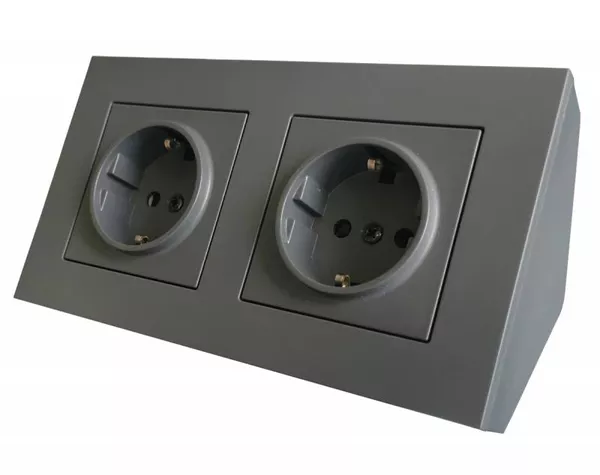 Кутова накладна розетка Simon 55 CornerBox 2x220