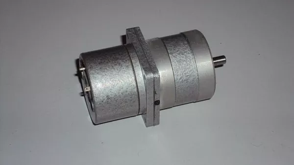  Тахогенератор ТГП-1 — это профессиональный прибор