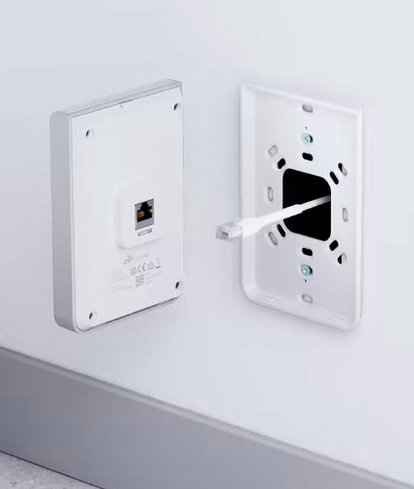 Современная точка доступа UniFi U7 In-Wall с доставкой от дилера