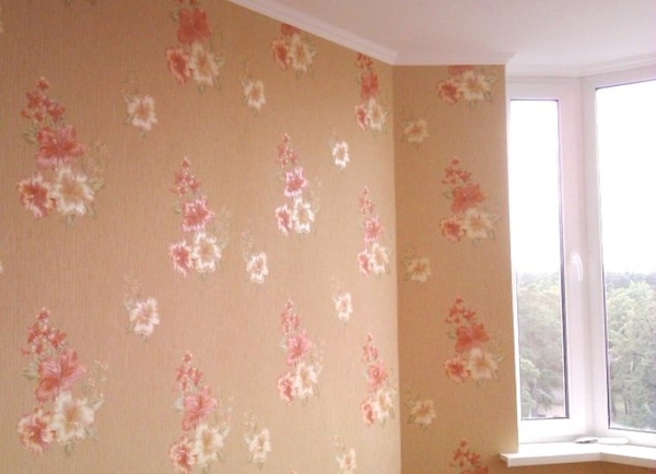 Поклейка шпалер обоев якісно 