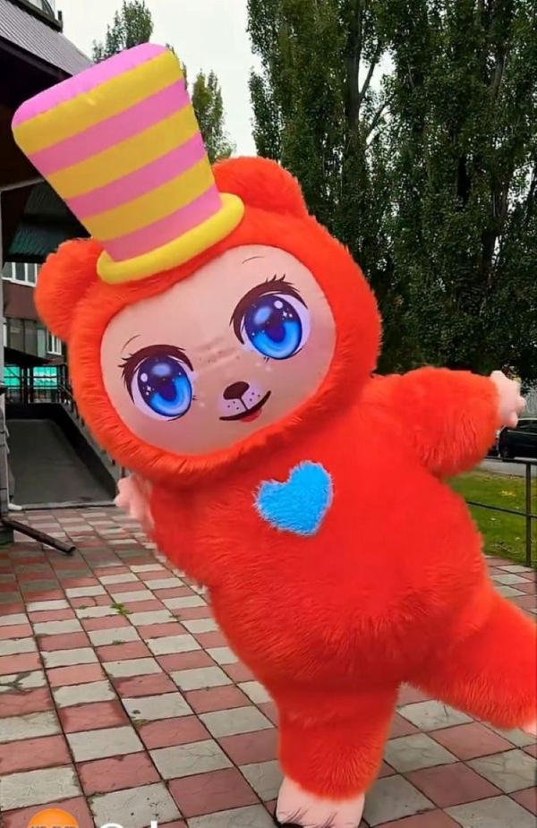 Надувной костюм Лабуба с вентилятором для продвижения бизнеса 4