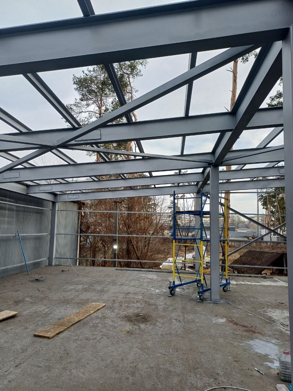 Монтаж сендвіч-панелей,  металоконструкцій,  профлист 4