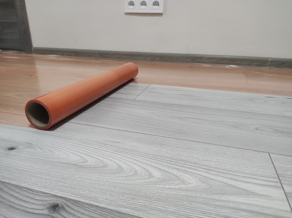 Плівка самоклеюча універсальна (для ремонту та СТО) RULON (50м.)