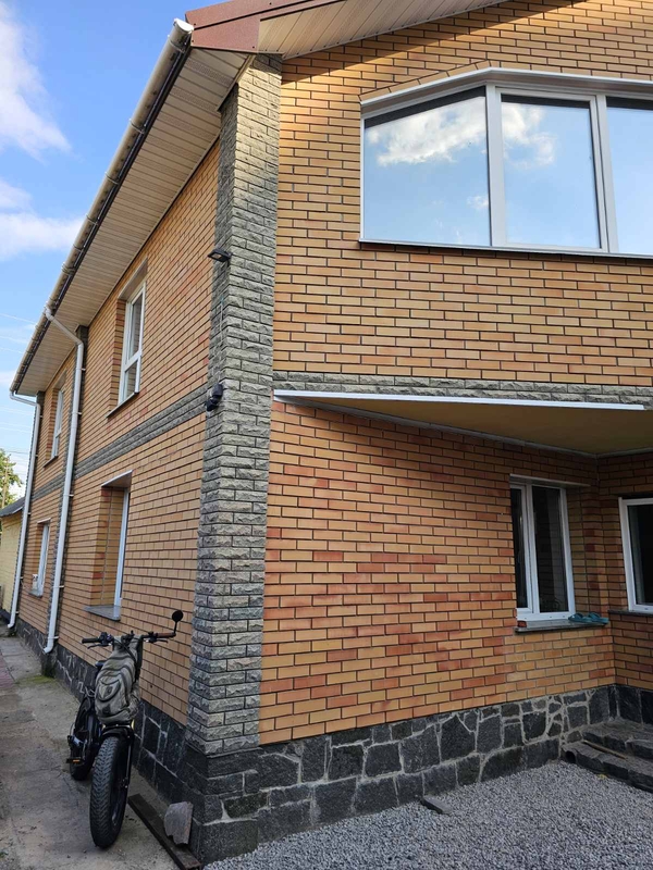 Продаж 2 поверхового будинку смт Коцюбинське 3