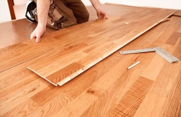 Поклейка обоев Настил ламината  2