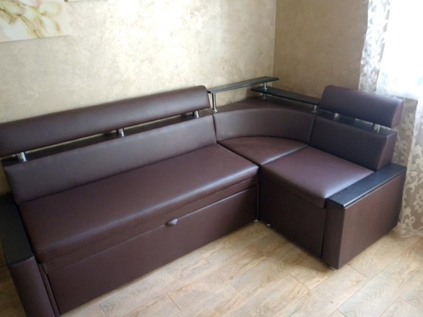 Перетяжка м'яких меблів. 3