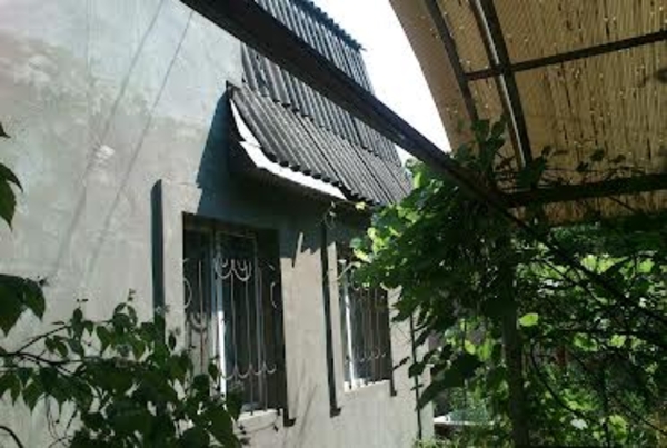 Продам участок 6 сот. в Осокорках 3, 5км. від метро Славутич Київ. 3