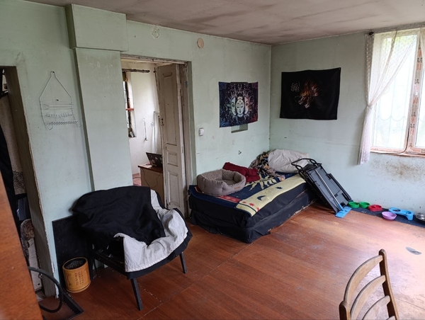 Продам участок 6 сот. в Осокорках 3, 5км. від метро Славутич Київ. 7